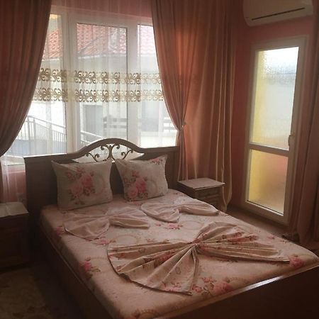 Guest House Hristina Sozopol Exterior foto